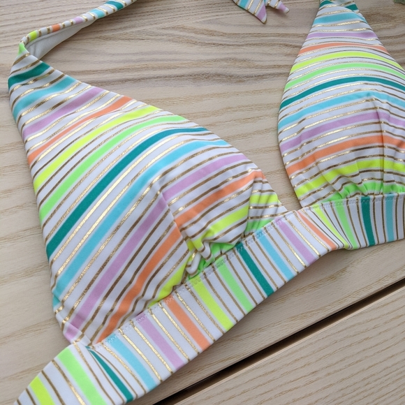 FINAL SALE 🆕🌿VICTORIA'S SECRET BIKINI TOP🌿 - Picture 6 of 7